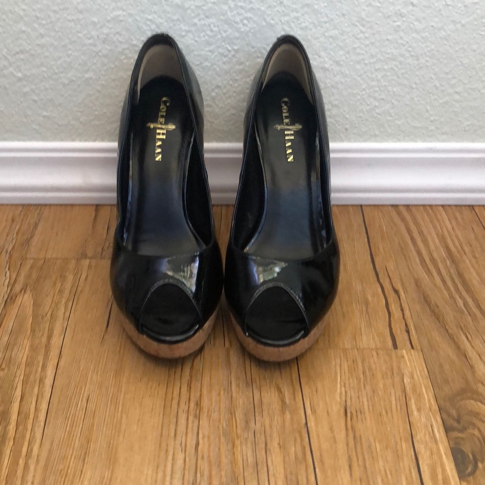 COLE HAAN  NIKE AIR Mariela black patent peep toe cork platform heels